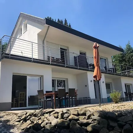 Backbord Apartment *